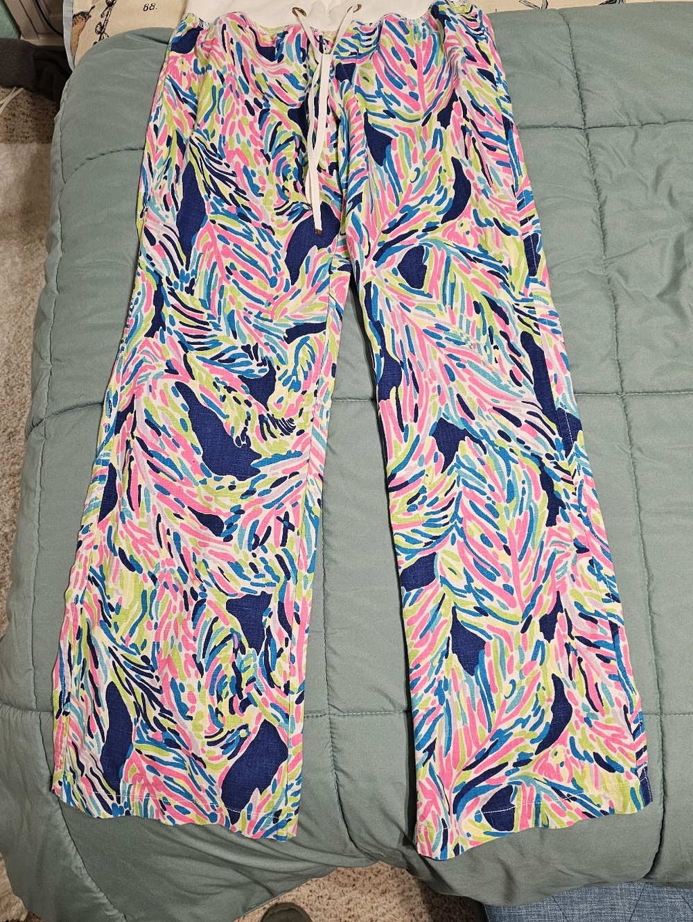 Lilly Pulitzer Small The Beach Pant Vibrant Multicolor Printed Lounge Pants